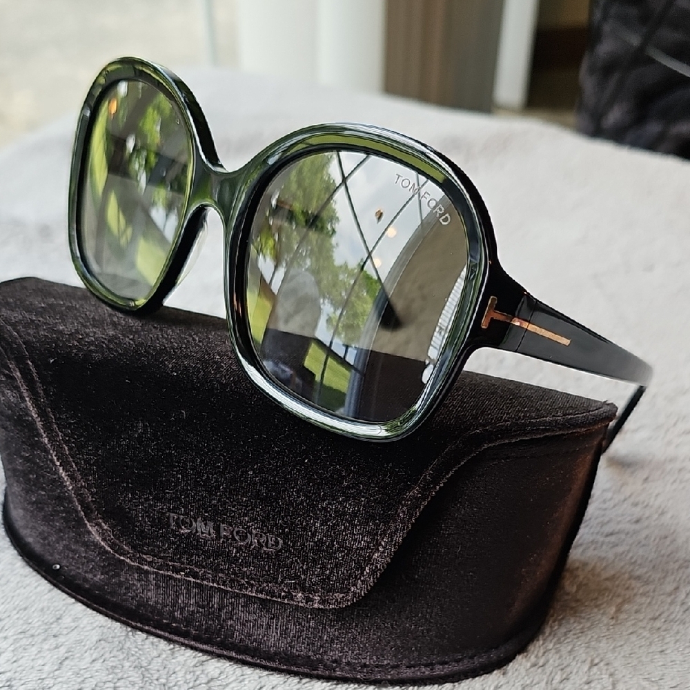 Tom Ford Black Oversized Sunglasses with Case
